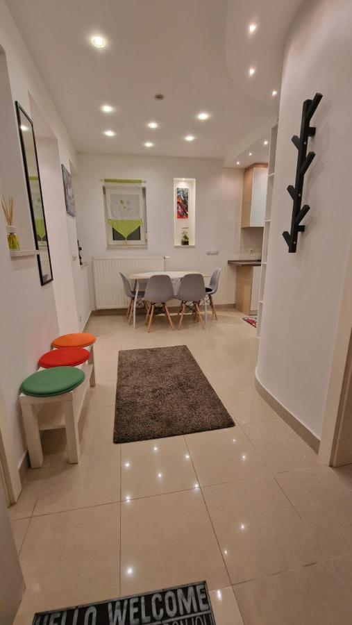 Apartman Roses Zagabria Esterno foto