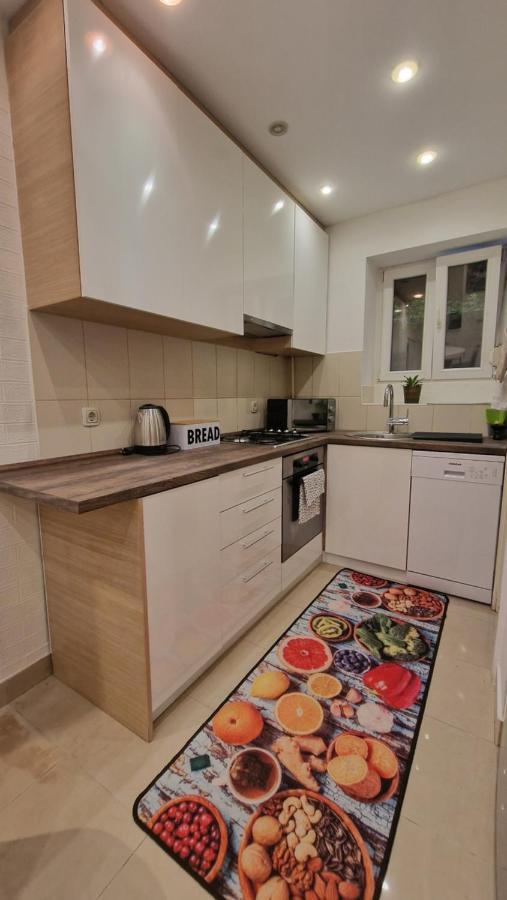Apartman Roses Zagabria Esterno foto